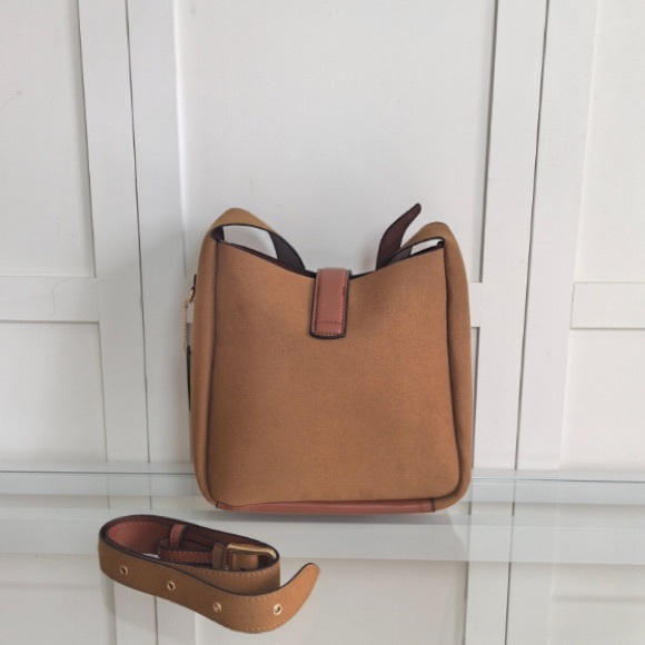 Coach Hadley convertible crossbody bag - Picture 2 of 8